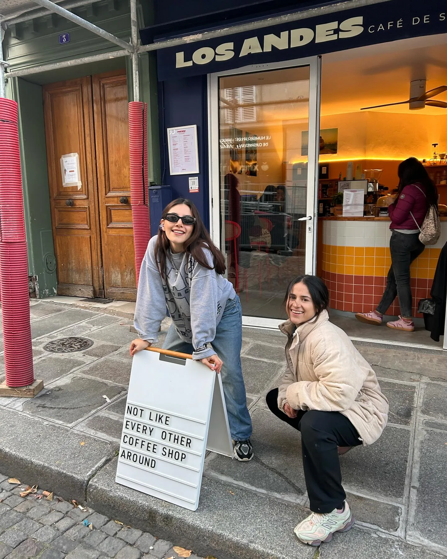 Los Andes Coffee, ambiance colorée à Paris